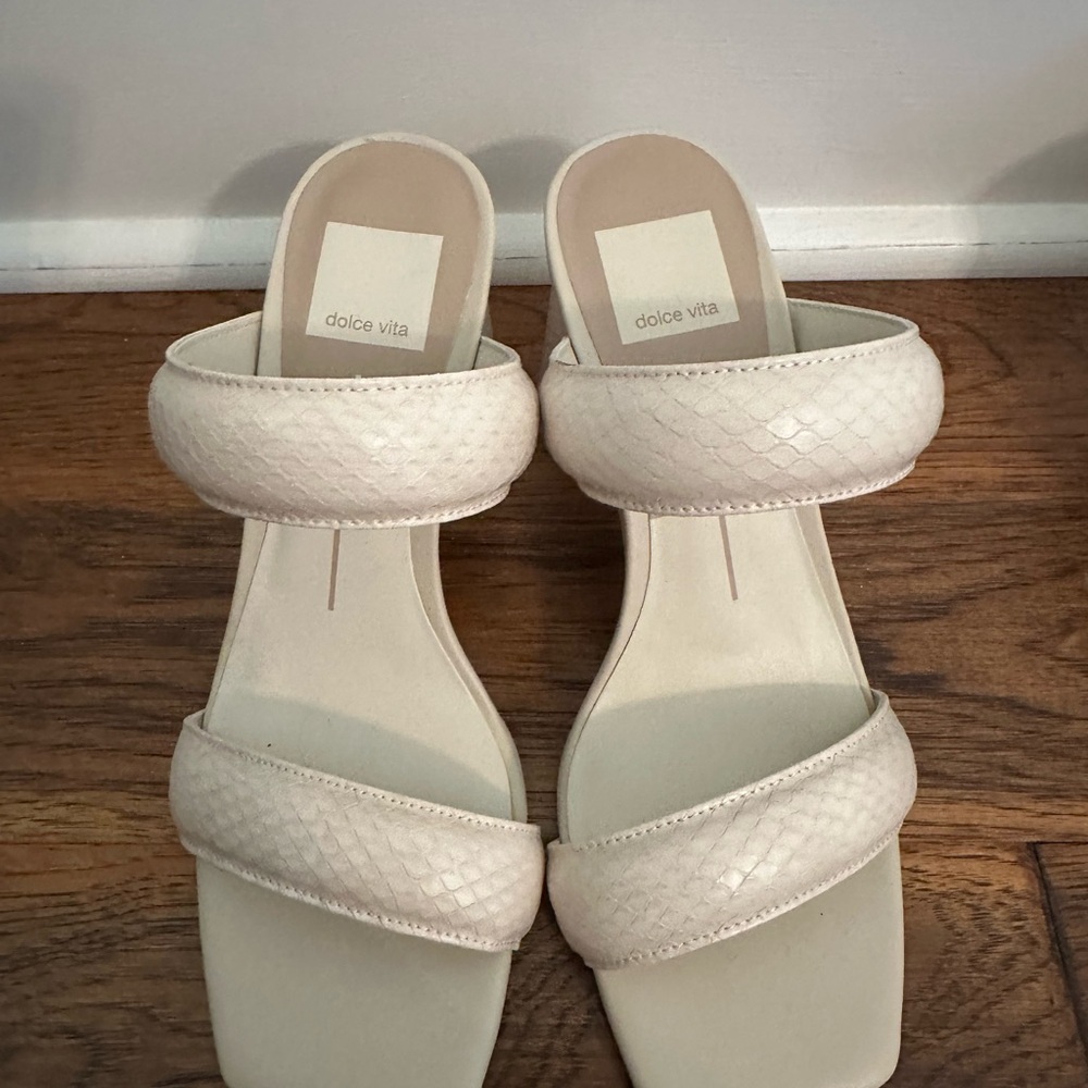 Dolce Vita Beige Women's Sandals